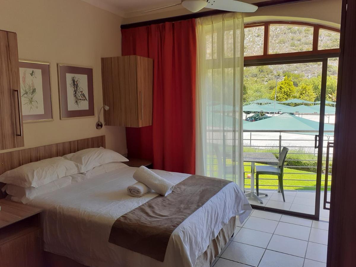 Avalon Springs Resort Montagu Exterior photo